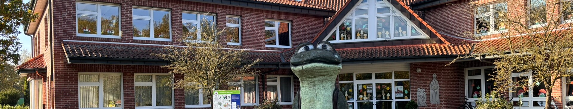 MOORex begrüßt täglich Schüler, Lehrer und Eltern in der Bonifatiusschule