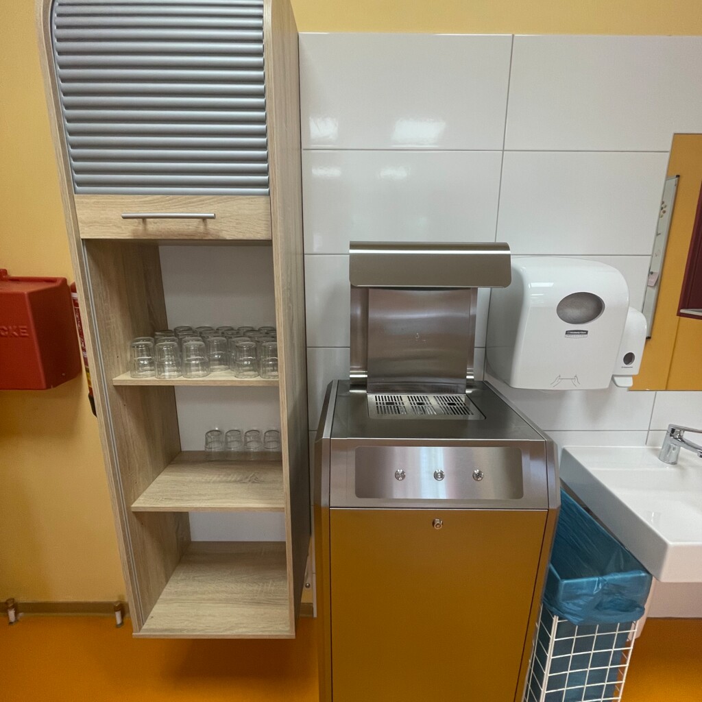 Wasserspender in der Ludgerischule - Gemeinde Geeste