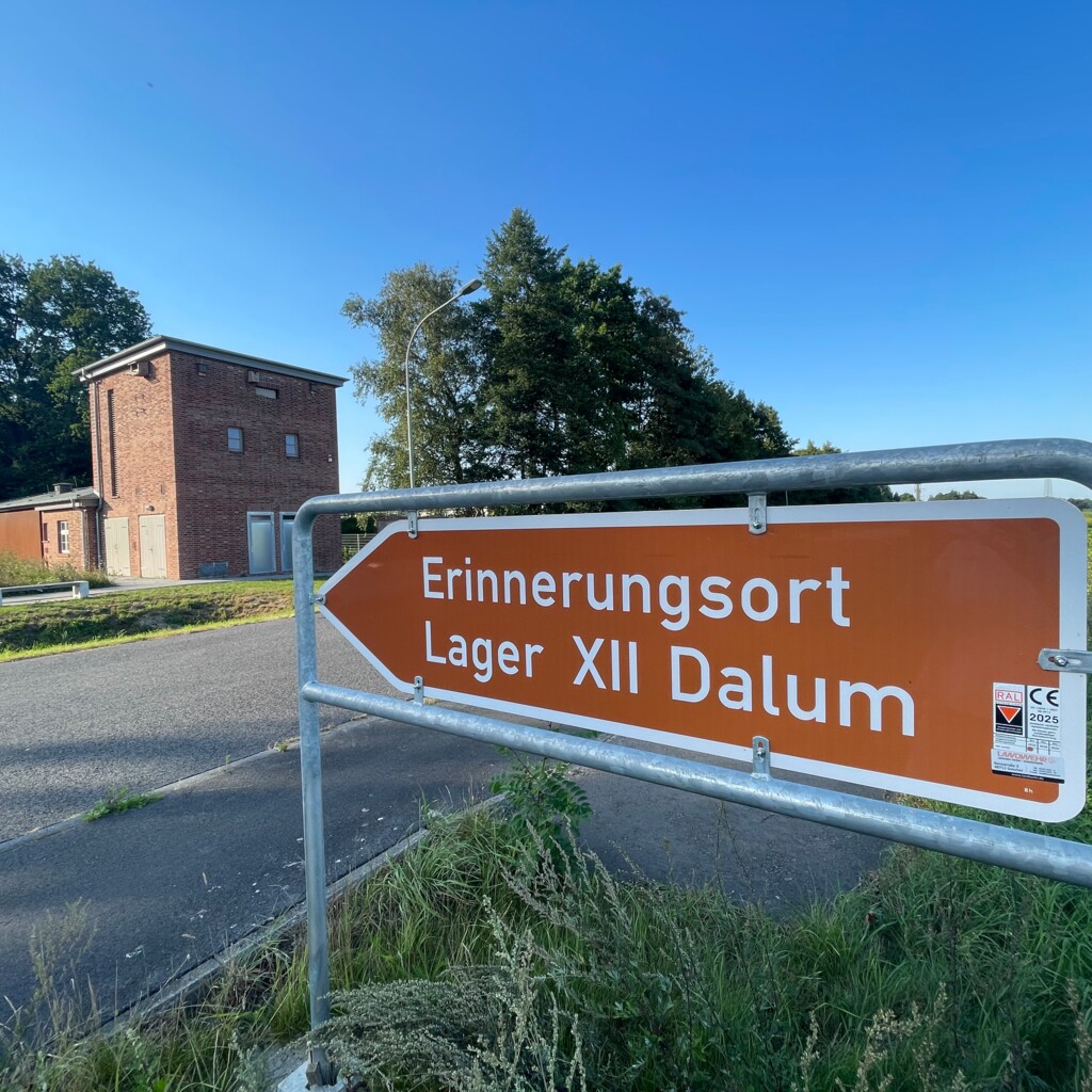 Erinnerungsort Lager XII Dalum - Wegweiser Gemeinde Geeste