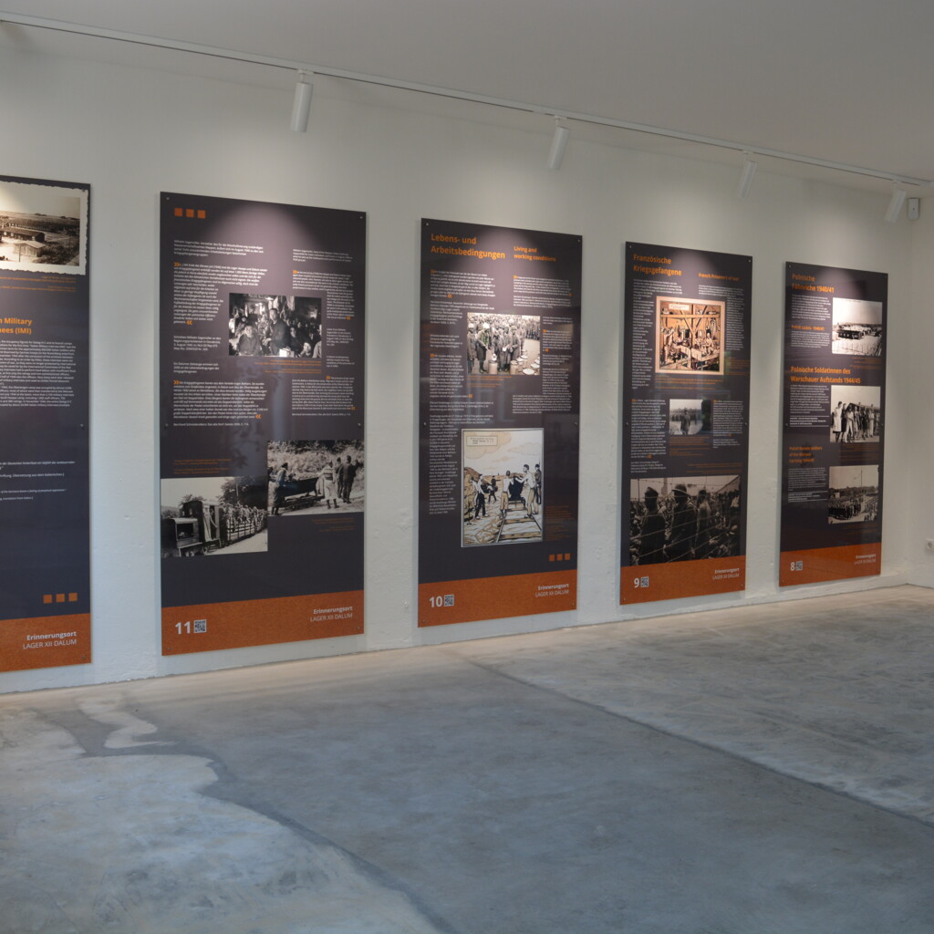 Blick in die Ausstellung Lager XII Dalum