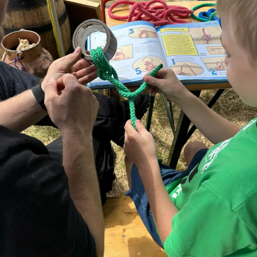 Seenmannsknotenschule auf der Geester Seemeile