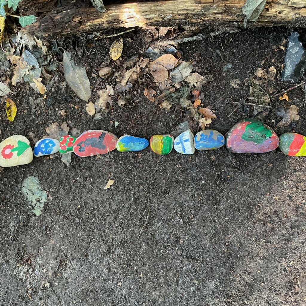 bemalte Steine - Aktion Willkommenstreff Freiwilligenagentur Gemeinde Geeste