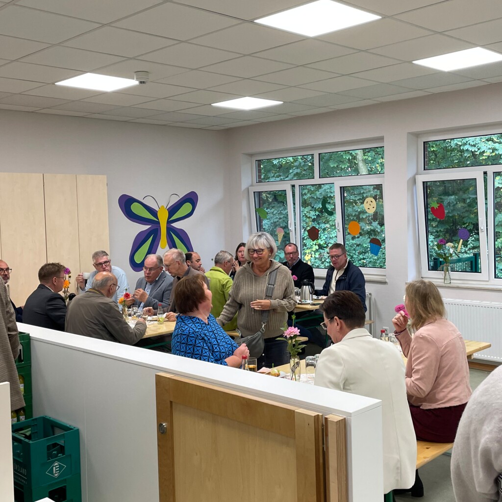 Eröffnung Josef-Kindergarten gemeinsames Beisammensein