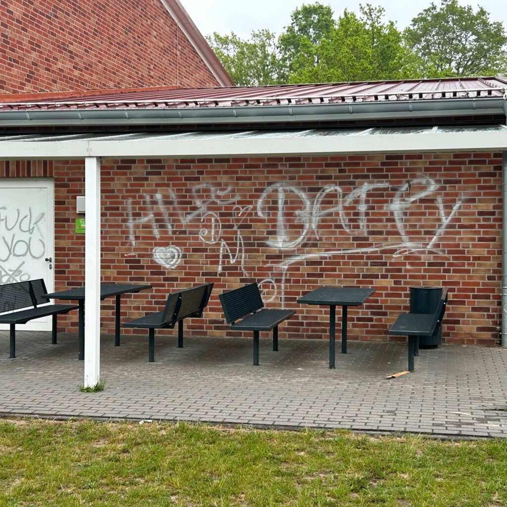 Sachbeschädigung Sport u Jugendtreff - Gemeinde Geeste