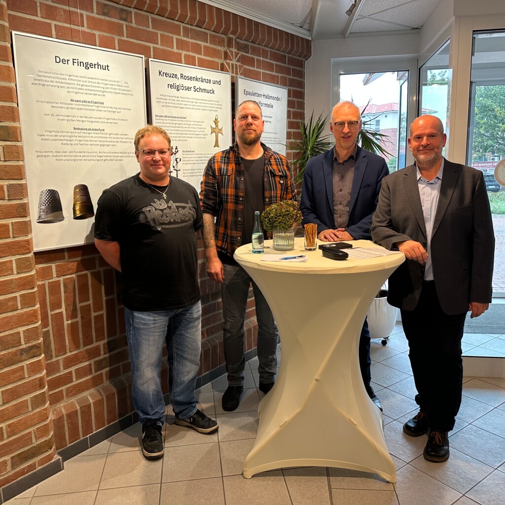 Eröffnung der Ausstellung Maximilian Karrasch, Stefan Haupt, Helmut Höke, Martin Koers - Gemeinde Geeste