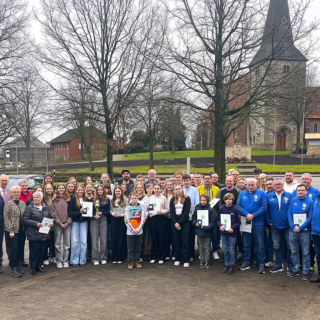 Ehrungen Neujahrsempfang Gemeinde Geeste 2025 Gruppenbild Sportler Ehrenamtliche