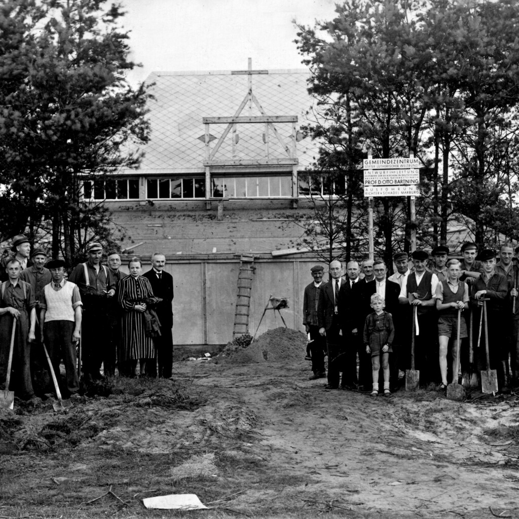 Da 1950 Bauarbeiten an der Pauluskirche - Archiv der Gemeinde Geeste