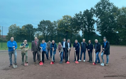 SV Groß Hesepe Leichtathletik Spatenstich Tartanbahn quer