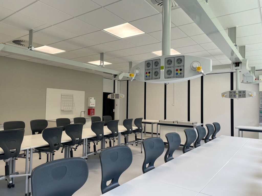 Geschwister-Scholl-Schule Bio Raum